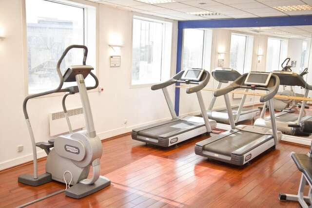 Отель Pullman Bucharest World Trade Center Бухарест-20